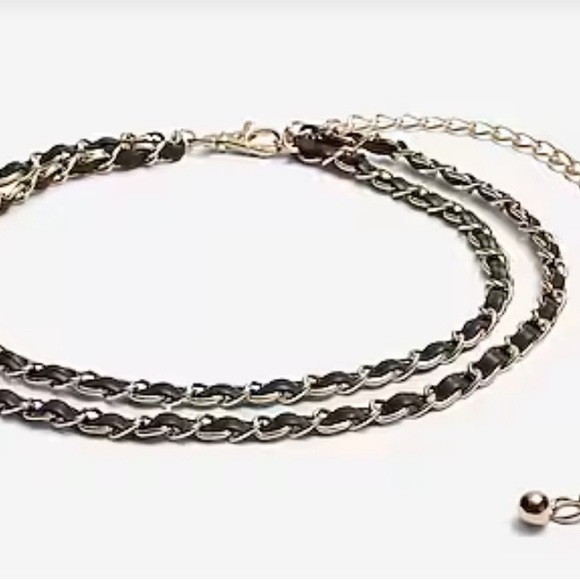 Express Ladies Maroon and Gold Tone Double Rope Faux Leather Chain Belt NWT - Picture 1 of 6
